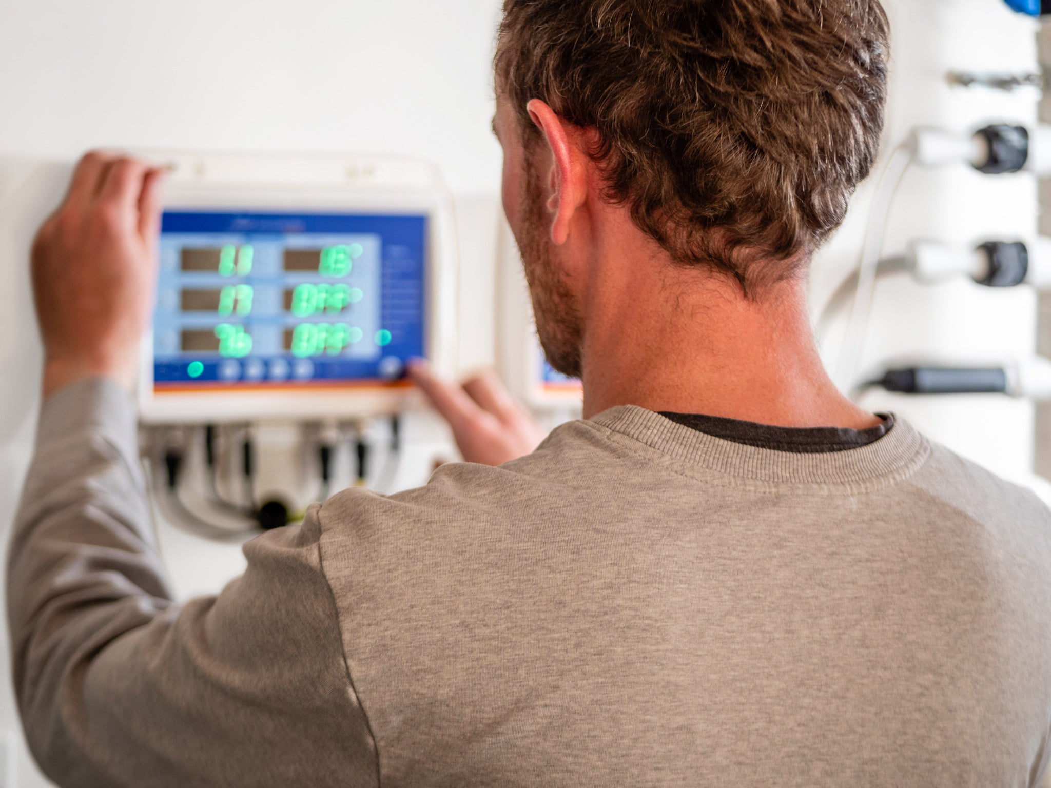 Bluelab's Controller in use