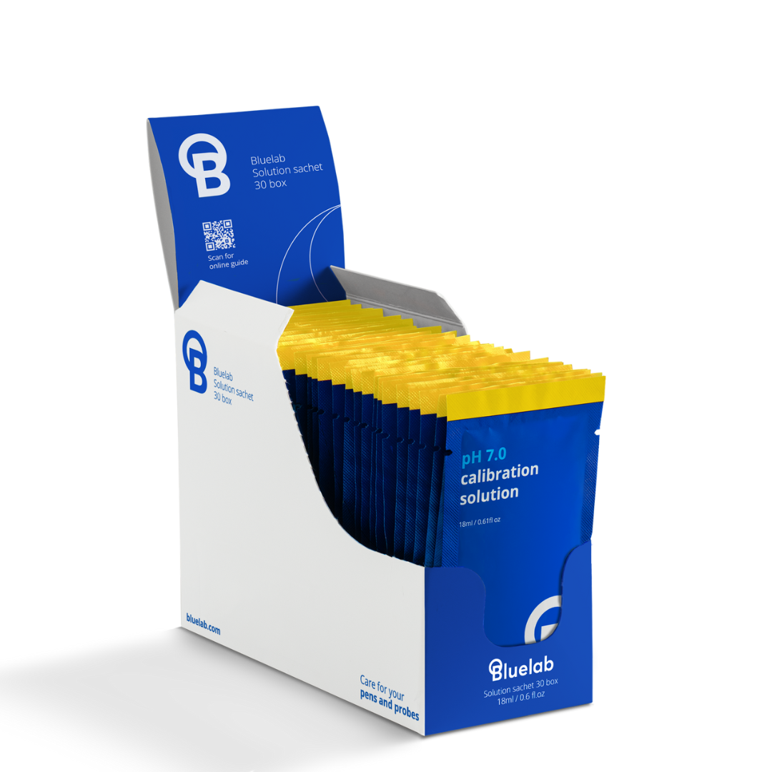 Bluelab Solution 30pc 18ml pH 7.0 Calibration Solution - Image 3