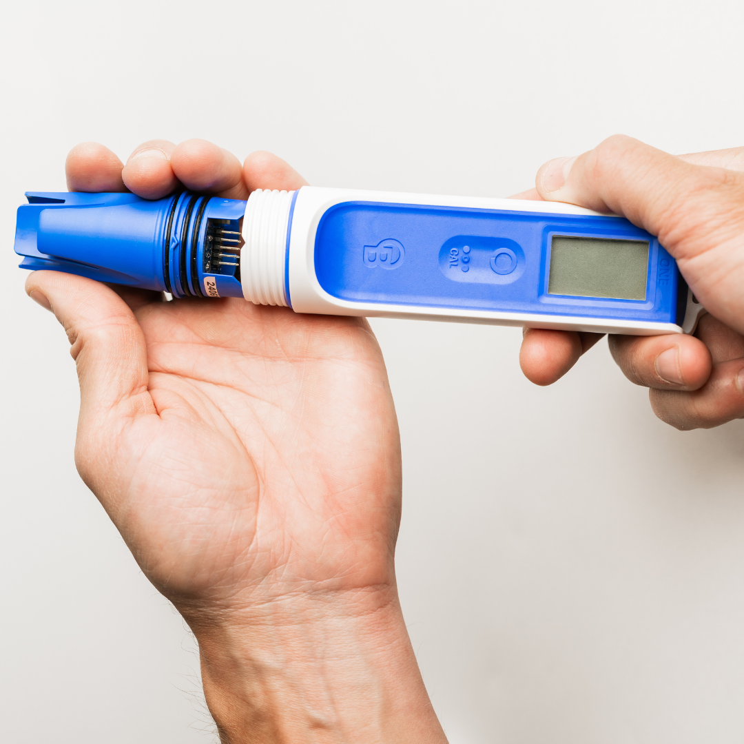 Bluelab OnePen | 3-in-1 pH, EC & Temperature Tester | Bluelab Bluelab OnePen | 3-in-1 pH, EC & Temperature Tester | Bluelab