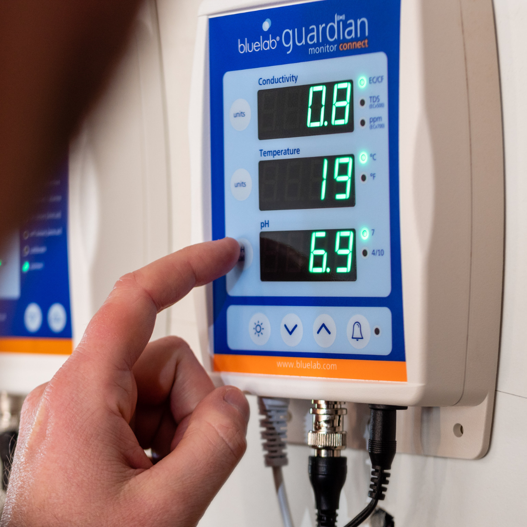 Bluelab Guardian Monitor Wi-Fi | pH EC Temp System | Bluelab Bluelab Guardian Monitor Wi-Fi | pH EC Temp System | Bluelab